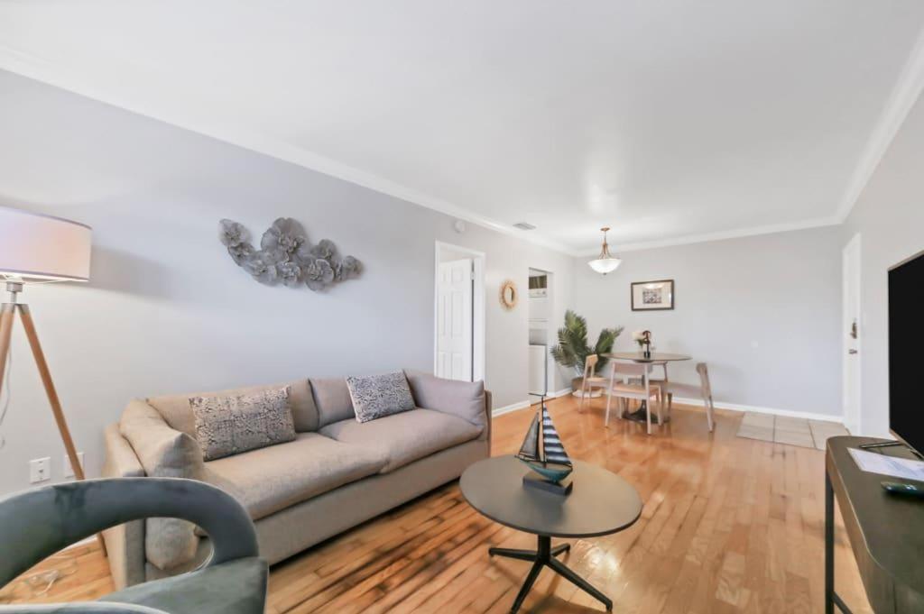 Apartamento Designed And Well Located Chic 1Br With Parking Tampa Exterior foto