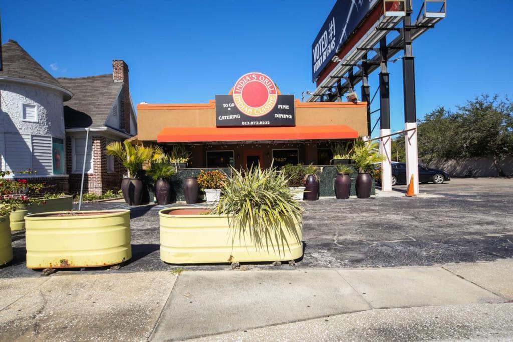Apartamento Designed And Well Located Chic 1Br With Parking Tampa Exterior foto