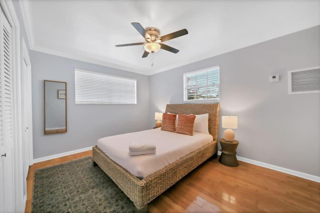 Apartamento Designed And Well Located Chic 1Br With Parking Tampa Exterior foto